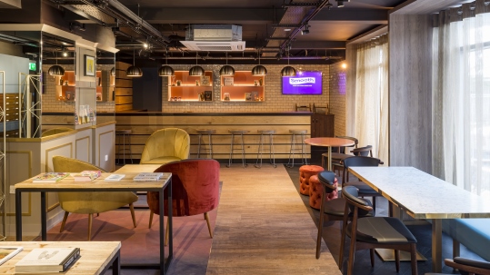 Ernest Place Allura Flex